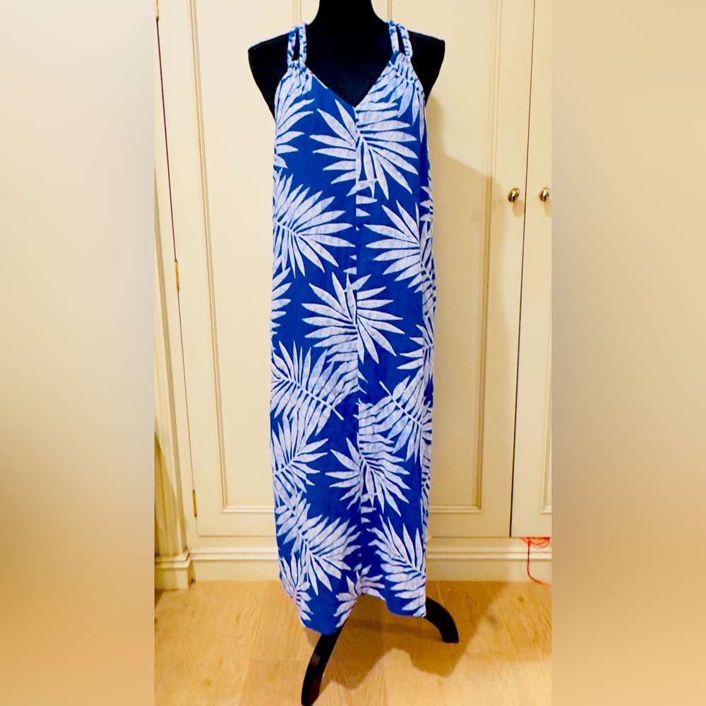 C&C California Hawaiian Beach dress. Halter top. - Picture 5 of 11